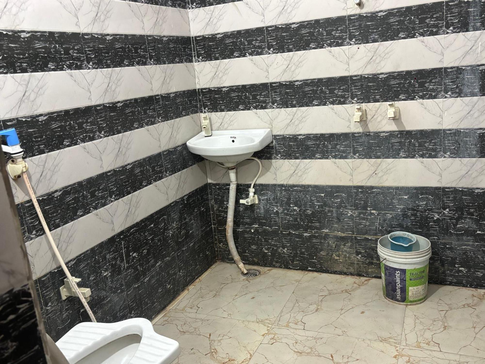 Sgh Guest House 마투라 외부 사진